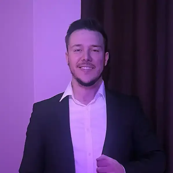 Marcos Almeida