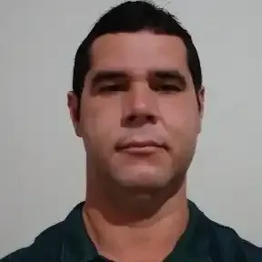 Maxwell Chaves