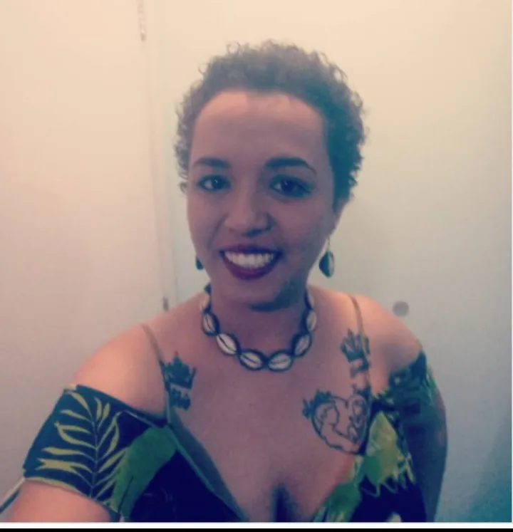 TAINAH SANTOS