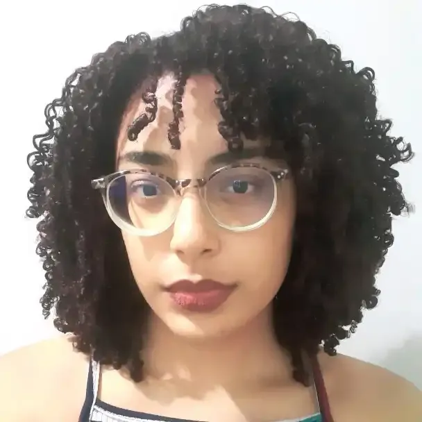 Emanuelly Santos