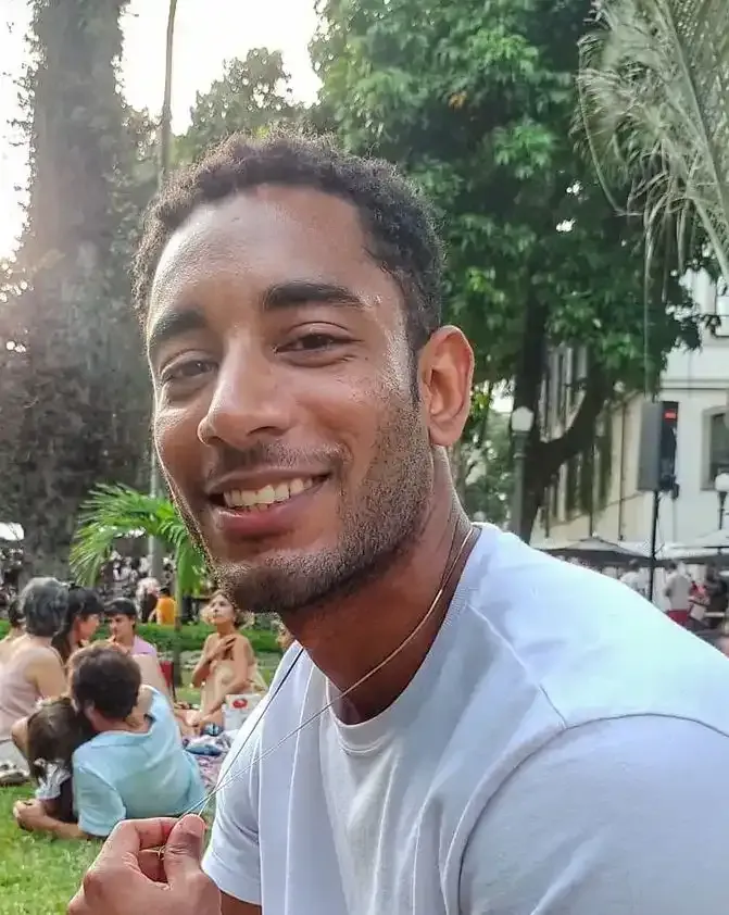 Rafael Oliveira