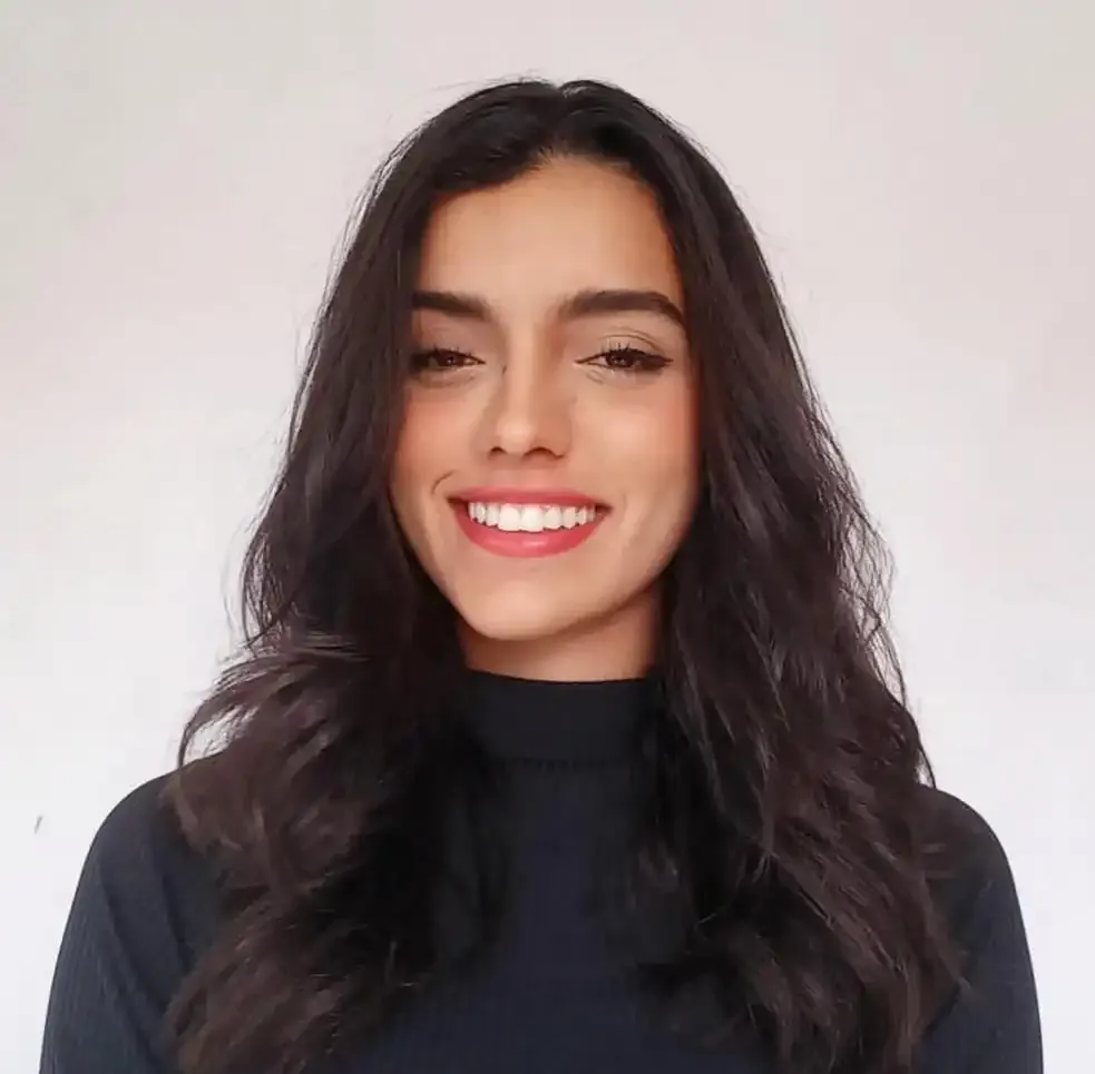 Maria Oliveira