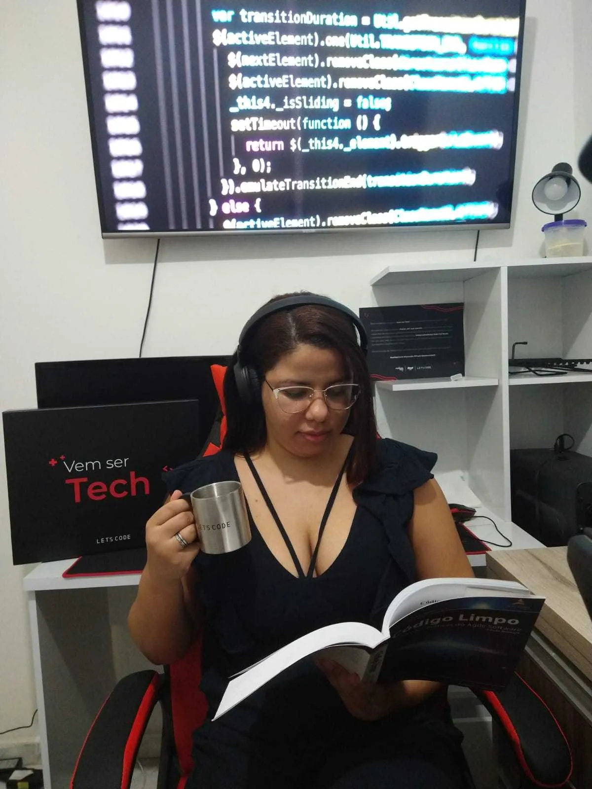 DEBORA MACEDO