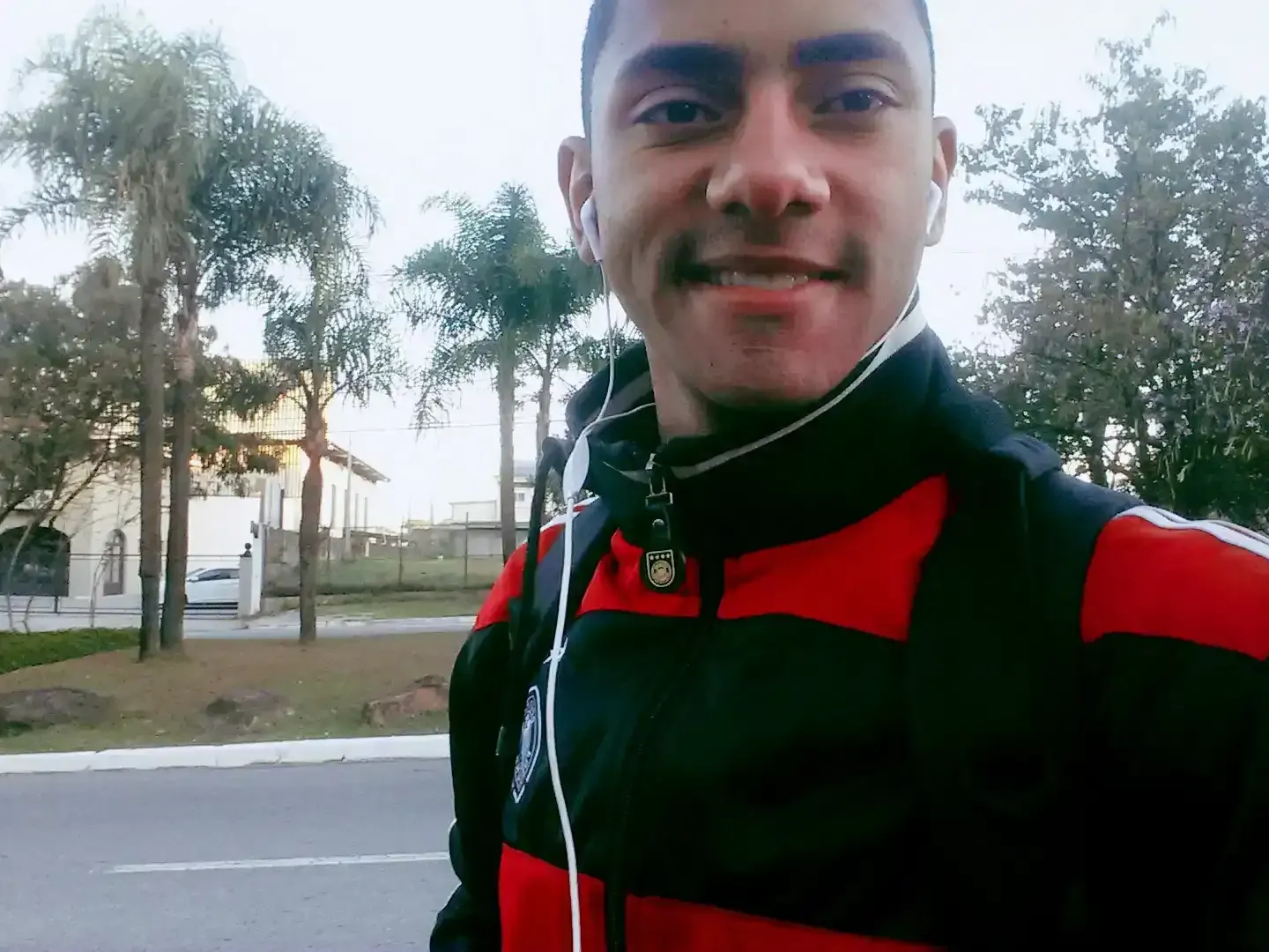 Esbson Almeida