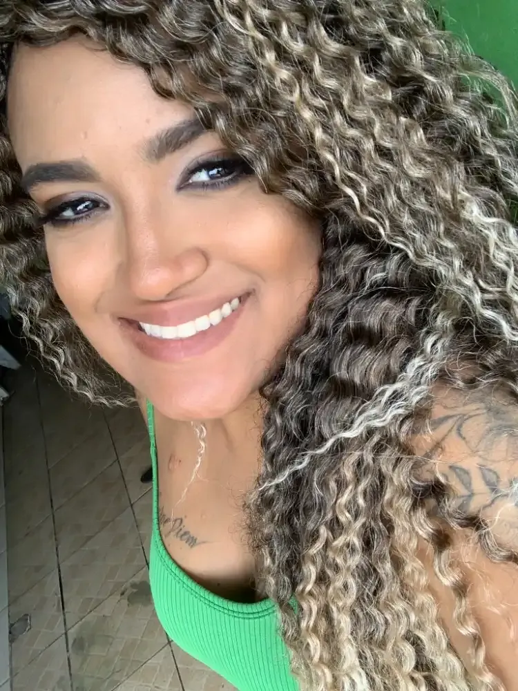 Isabela Domingos