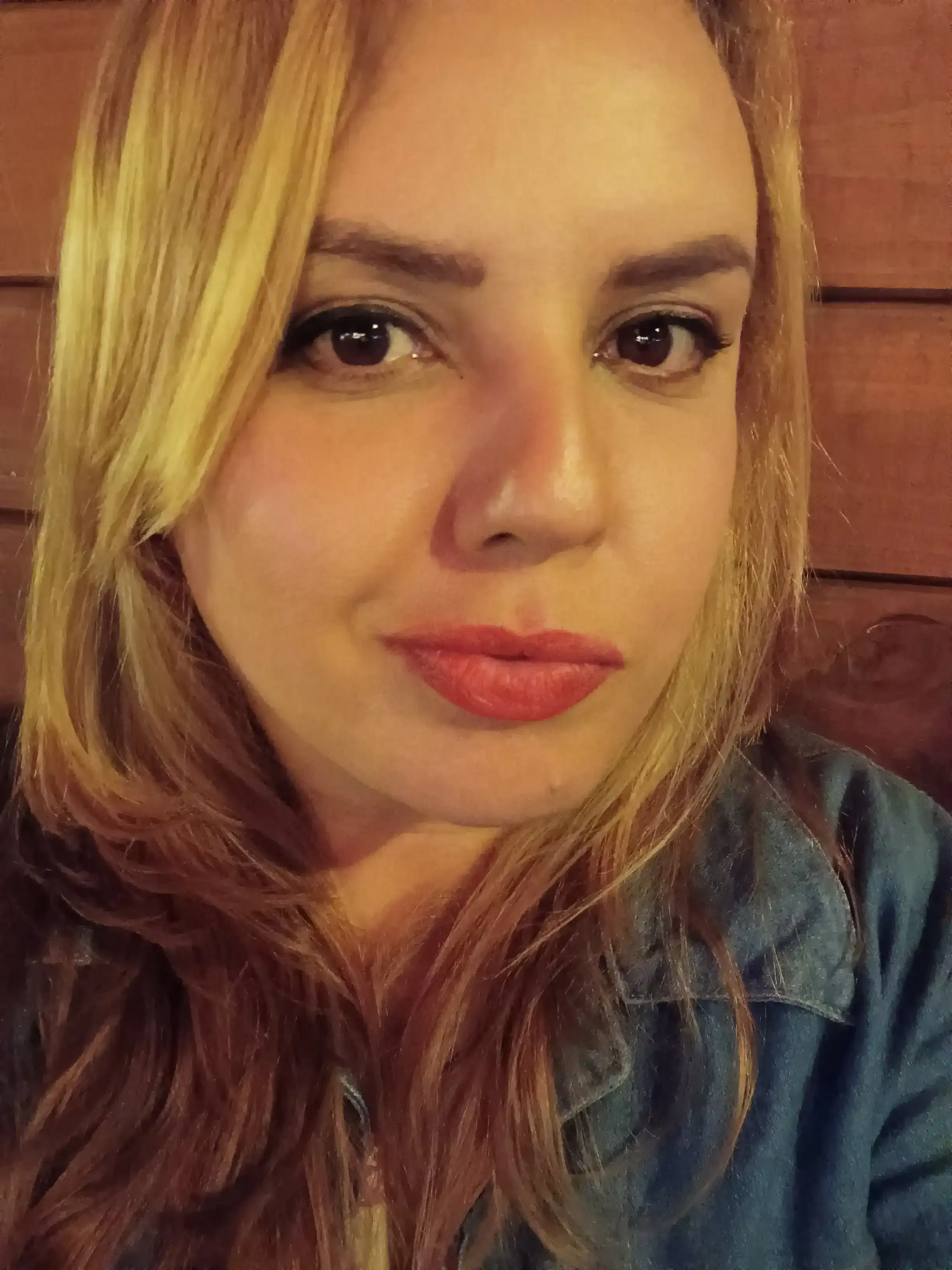 Elisângela Frozza