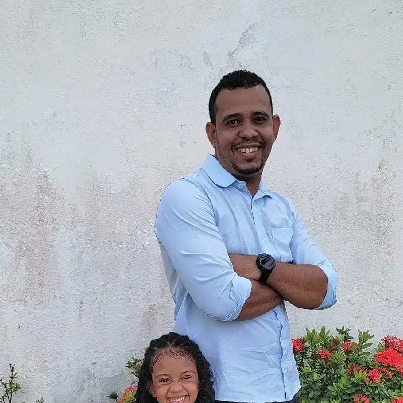 NEEMIAS BRITO
