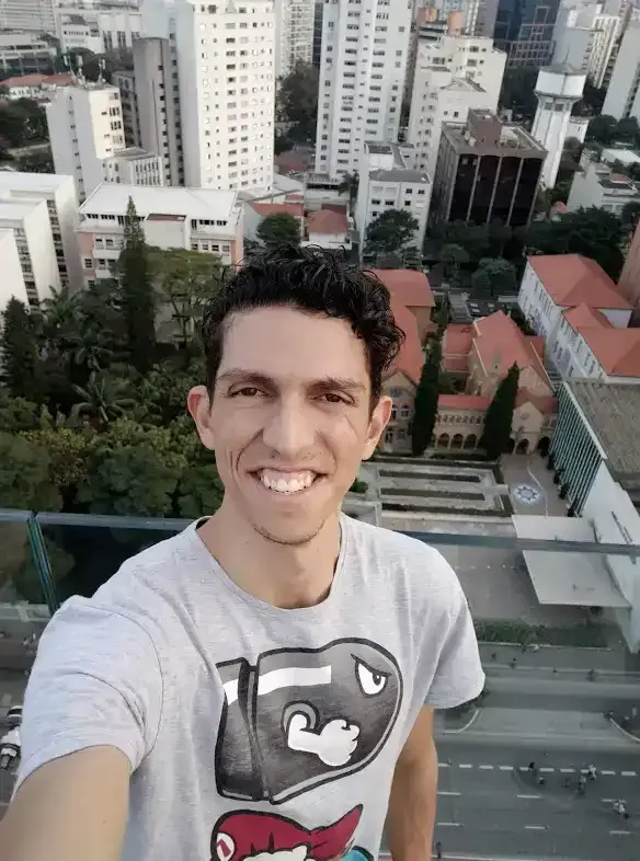 ROMARIO OLIVEIRA