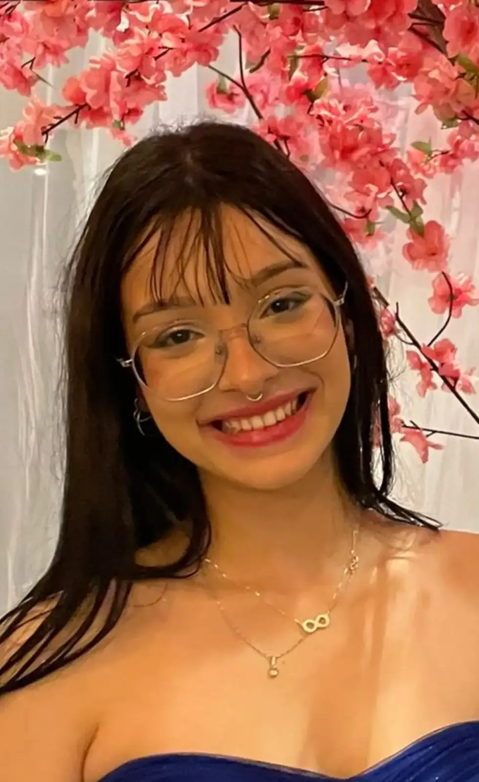 Isadora Neves
