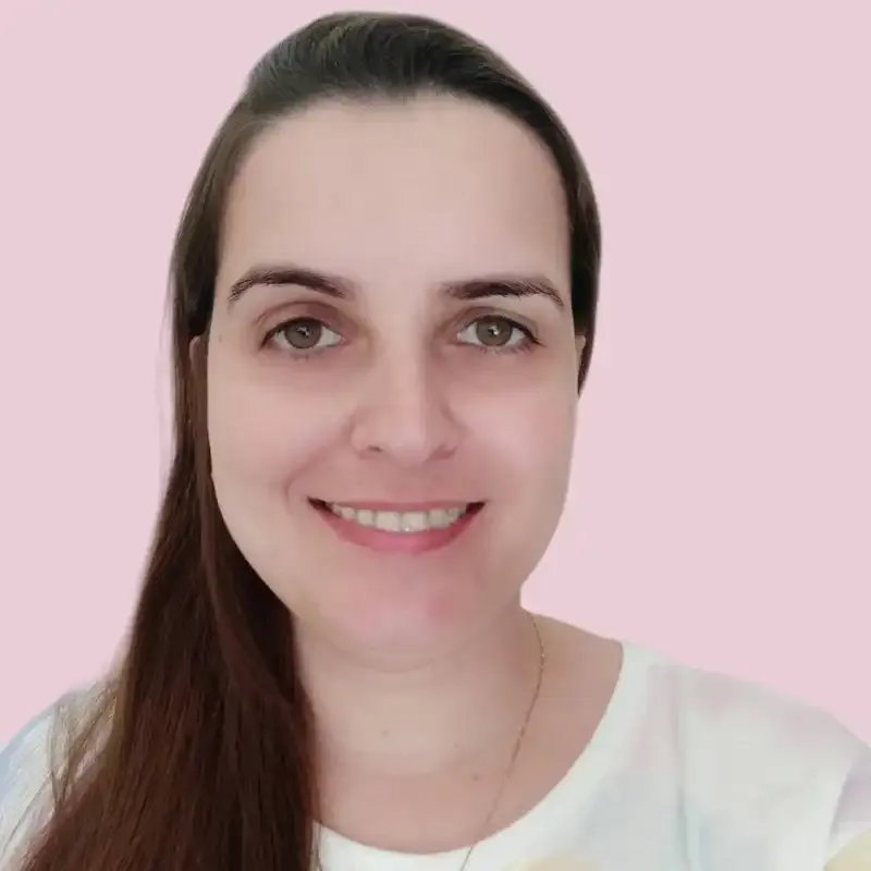 Laís Meuchi