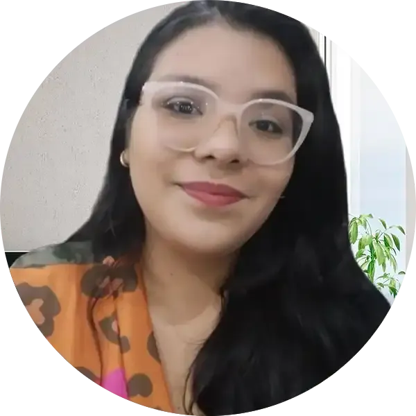 Hana Leão
