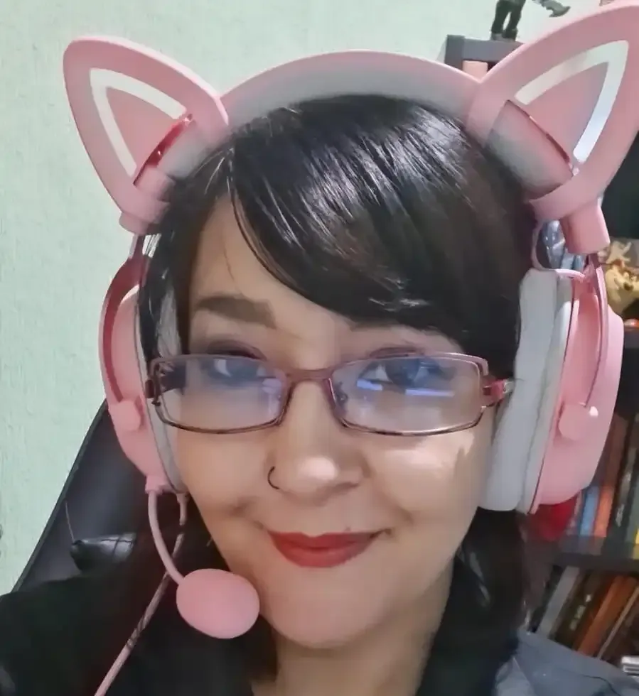 Aline Thomaz