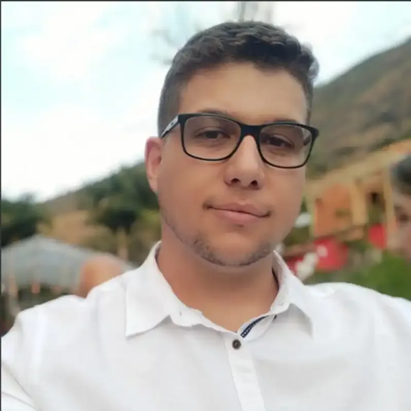 Renan Rosostolato