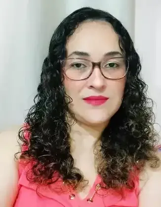 Elaine Andrade